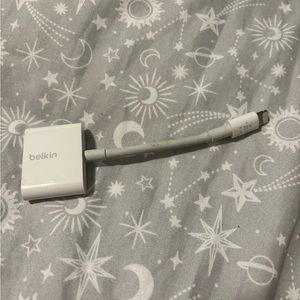 Belkin adaptor